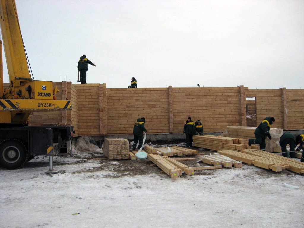Строительство деревянного дома зимой